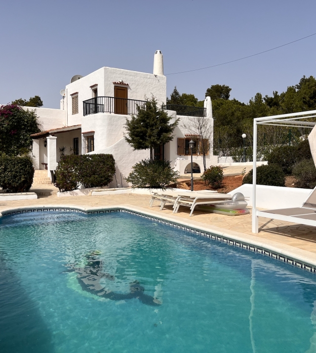 Resa Estates cala gracio Ibiza huur vergunning villa finca te koop for sale tourist license 1 .jpg